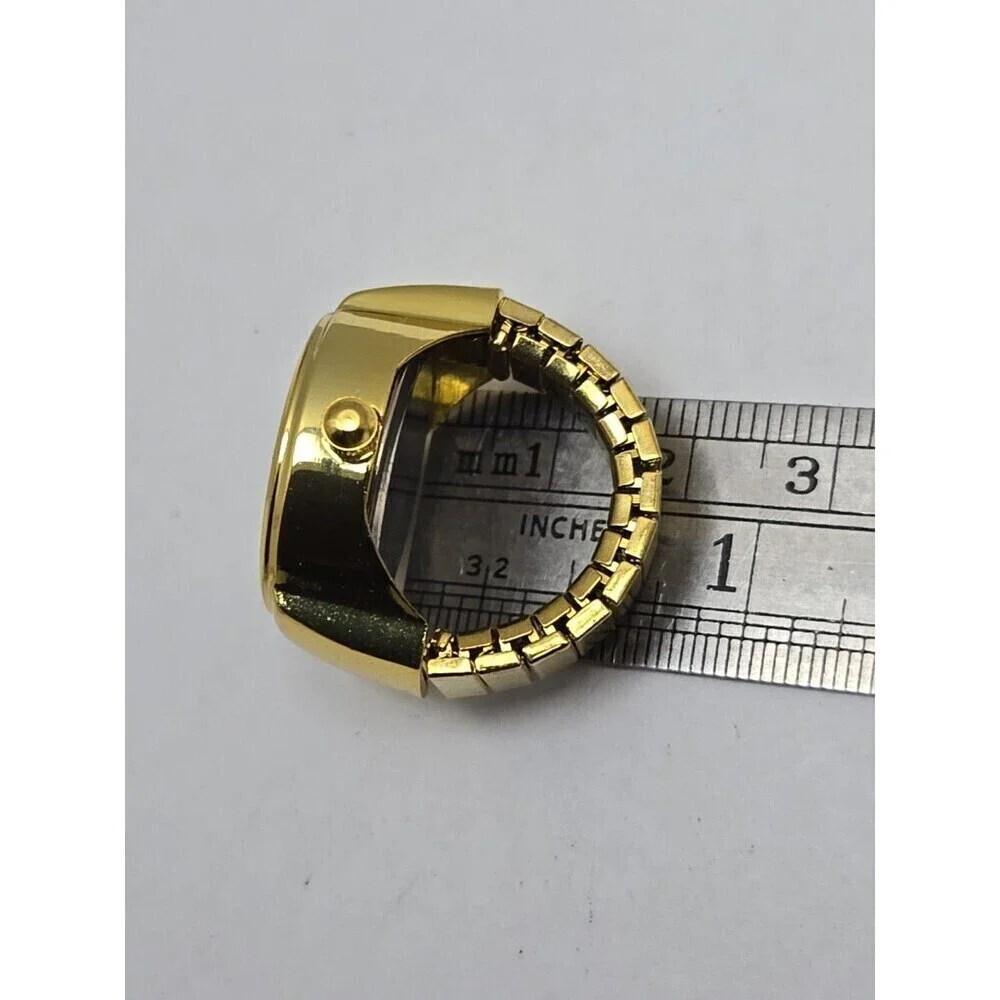 Bozhi Gold Tone Quartz Ring Watch Black Dial New Battery Retro Stretch Accessory